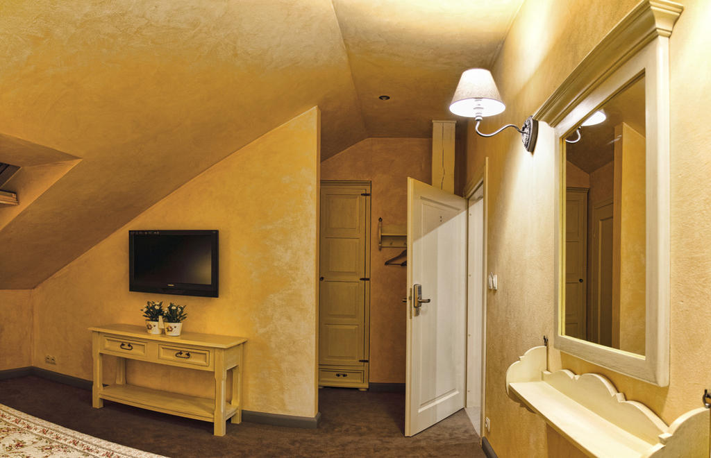 Calvados Hotel Ruda Slaska Habitación foto